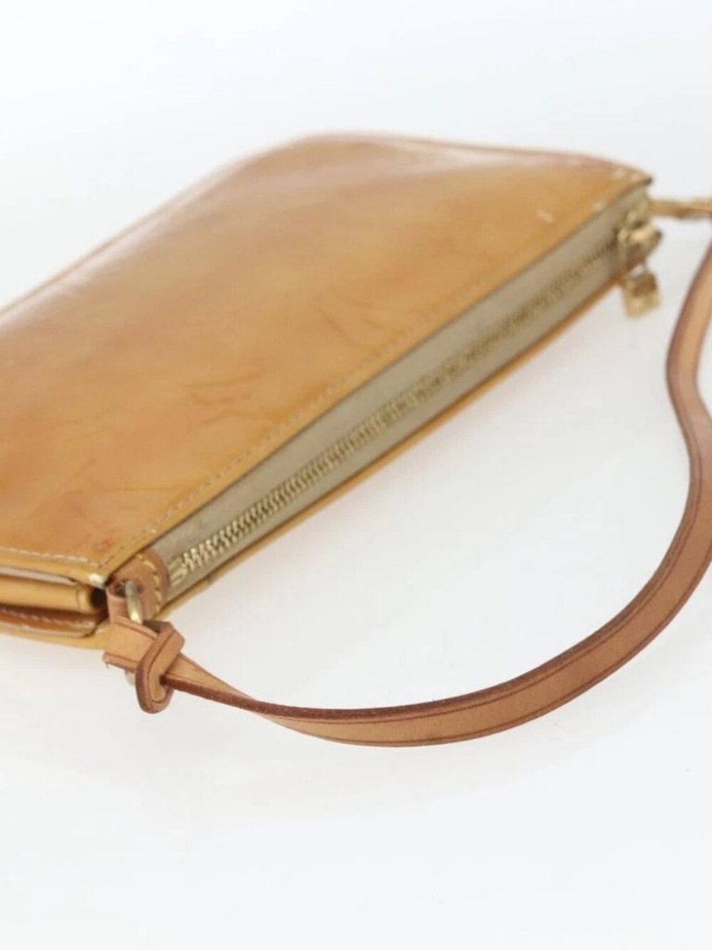 LOUIS VUITTON Monogram Vernis Lexington Accessory Pouch Beige M91010 Auth - Picture 11 of 15